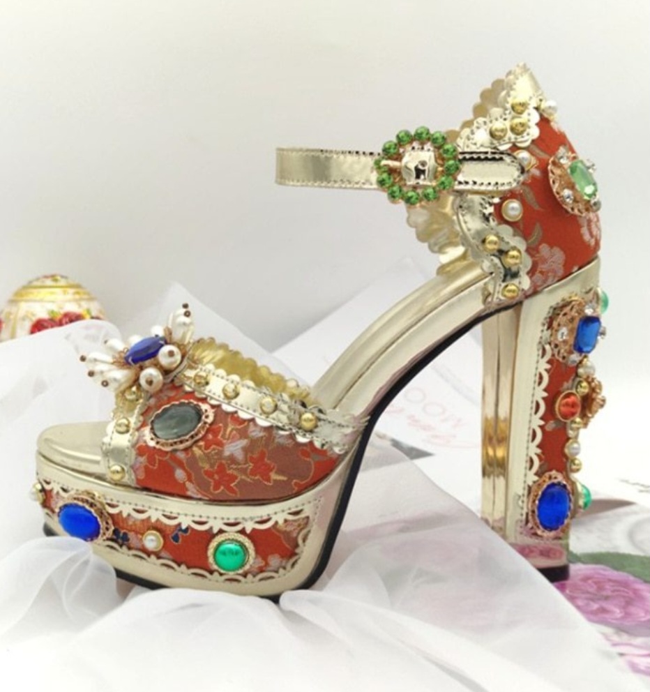 π GISELE TOP FASHION π Sandali Ricamati